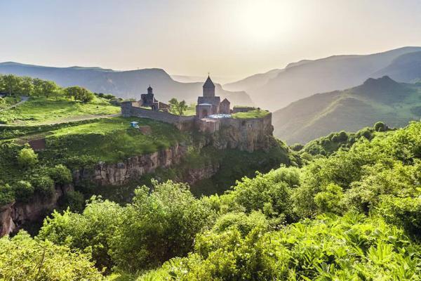 وعده دروغ آژانس ها به مسافران ارمنستان